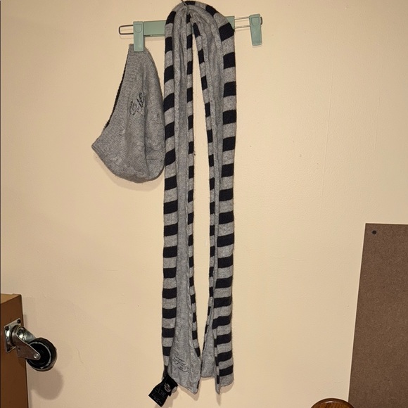 Harley-Davidson Striped Gray Beanie and Scarf Set - Picture 4 of 4